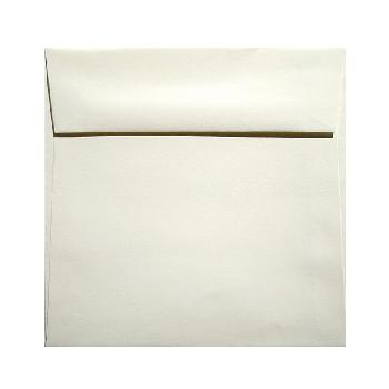 Neenah Paper® Classic Crest Classic Natural White Smooth 70 lb. 6-1/2 Square Envelope 250 Per Box